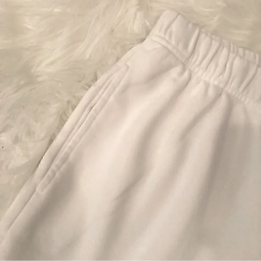 NWT Good American Oversized Terry Shorts Size 2 (M)
